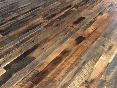 Reclaimed Barnwood Plank with Clear Satin Urethane