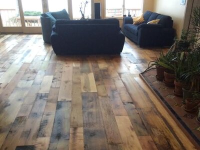 Reclaimed Barnwood Plank w/Rubio Pure Oil