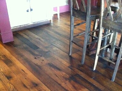 Reclaimed Oak Distressed with Oil Sealer & Satin Urethane