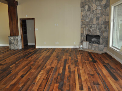 Reclaimed Oak Distressed with Rubio Pure 2C Oil