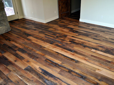 Reclaimed Oak Distressed with Rubio Pure 2C Oil