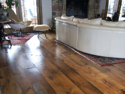 Reclaimed Oak Distressed with Oil Sealer & Satin Urethane