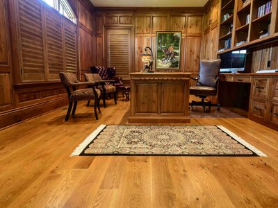 Live Sawn White Oak Flooring w/Golden Oak Satin Urethane