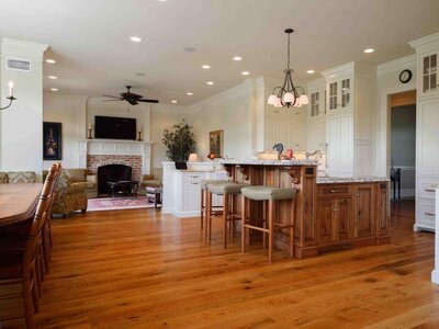 Live Sawn White Oak Flooring w/Golden Oak Satin Urethane