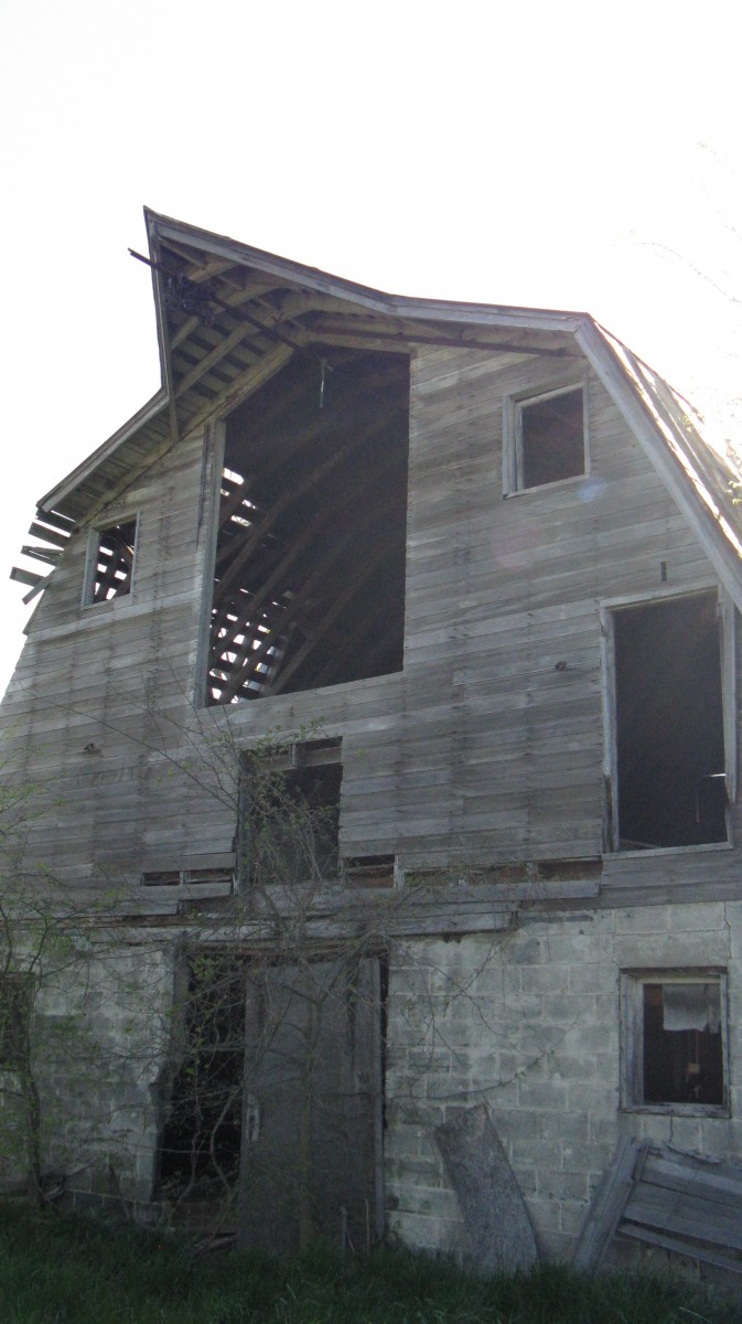 wide plank reclaimed barnwood