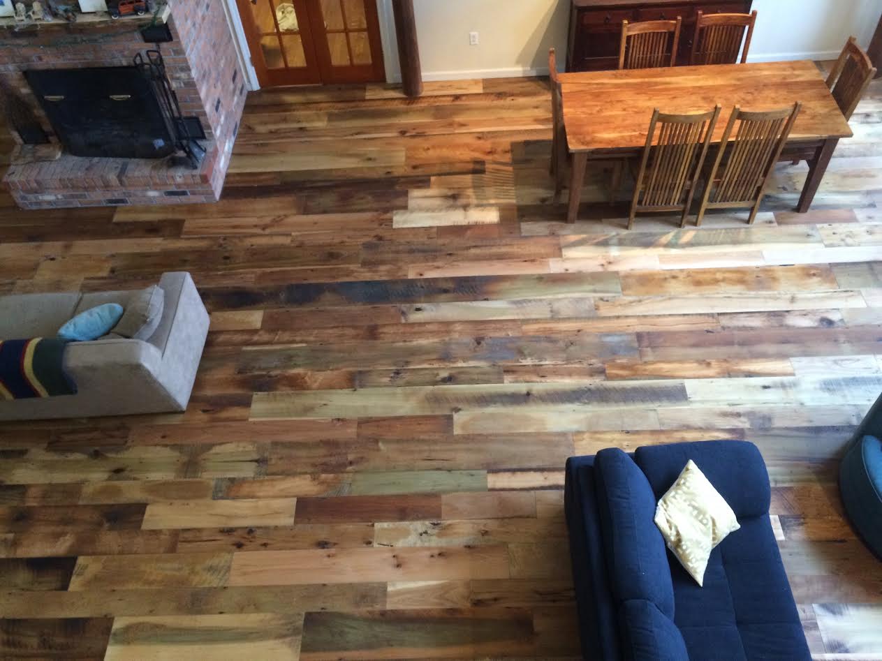 Reclaimed Barnwood Plank, Reclaimed Barnwood Laminate Flooring
